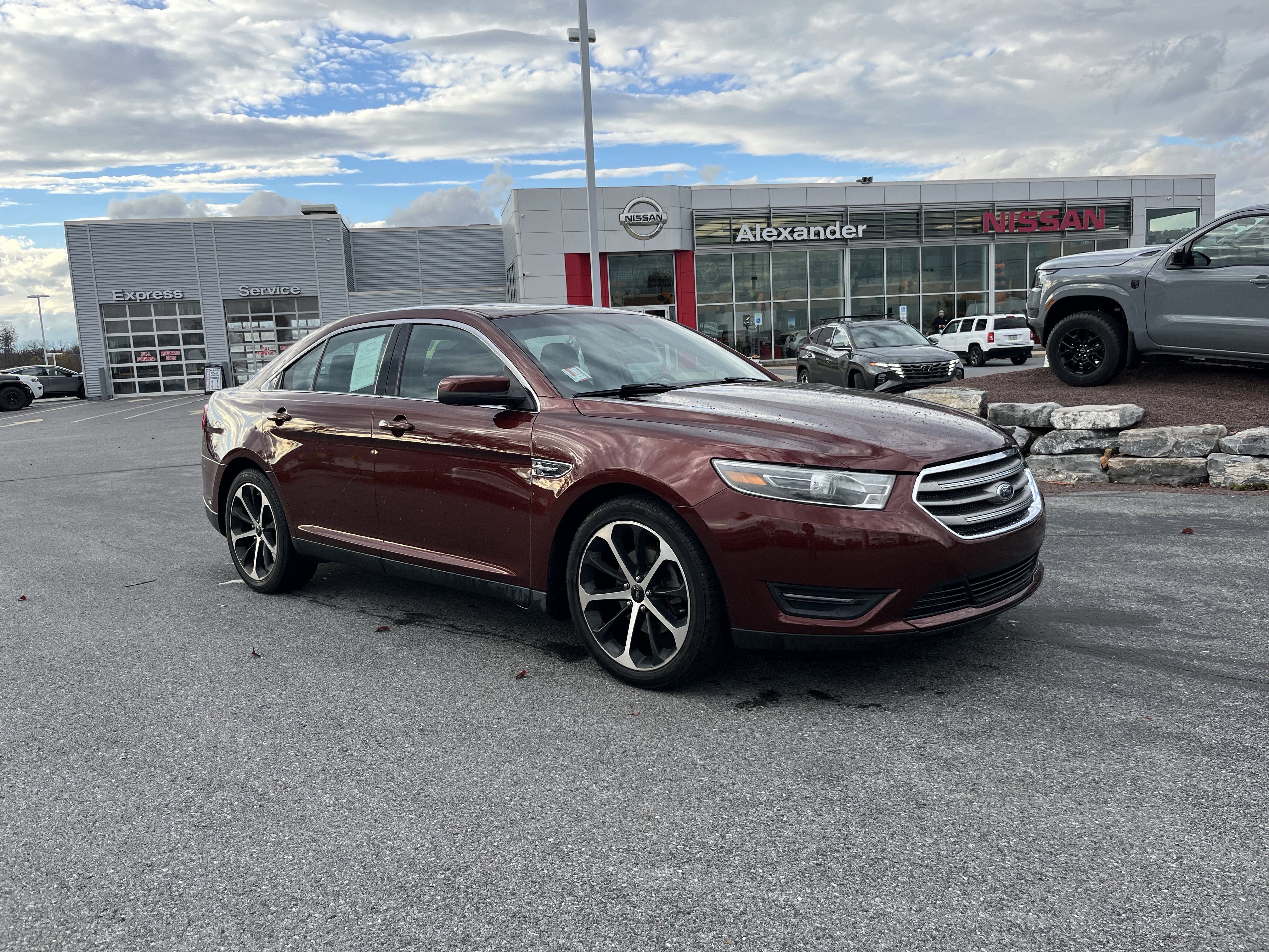 Used 2015 Ford Taurus SEL w/ Equipment Group 201A