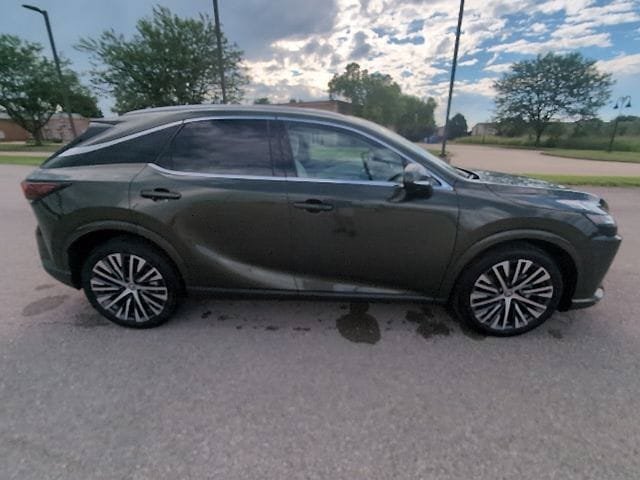 Certified 2026 Lexus RX 350 Premium Plus w/ Convenience Package AWD/4WD image 2