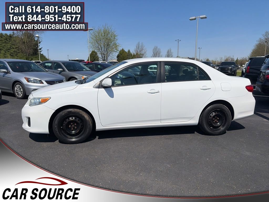 Used 2011 Toyota Corolla LE image 9