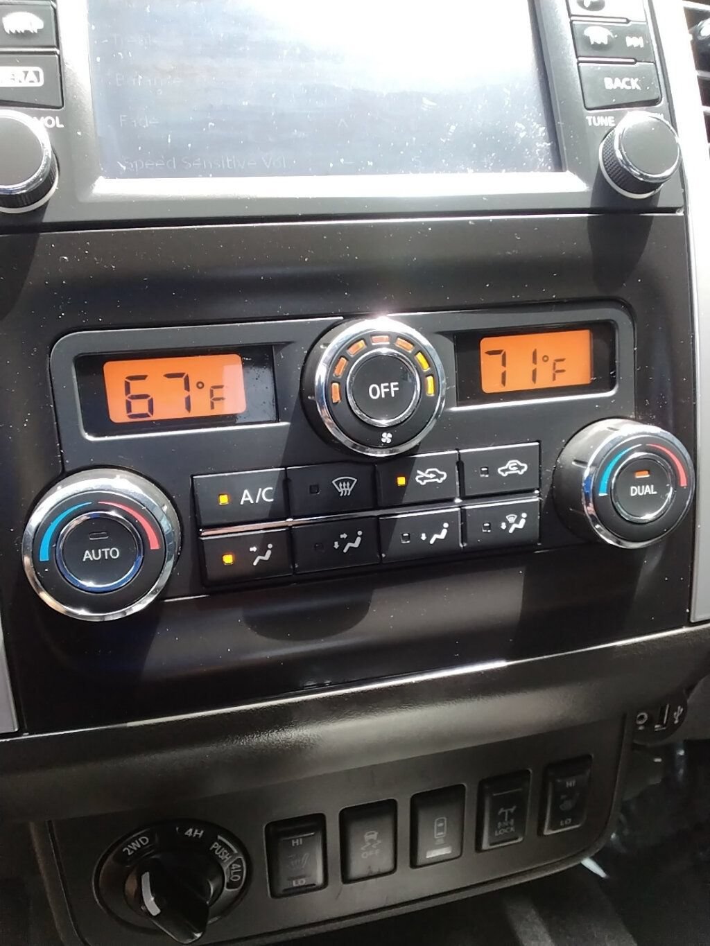 Used 2018 Nissan Frontier PRO-4X AWD/4WD image 18