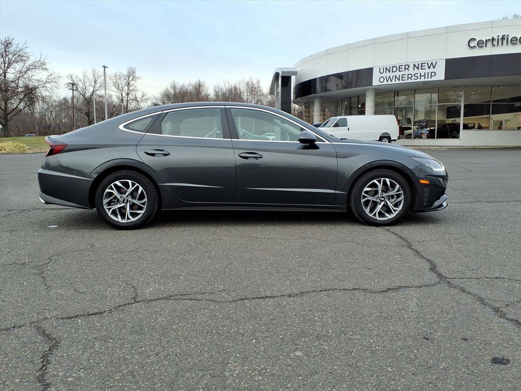 Used 2023 Hyundai Sonata SEL image 1
