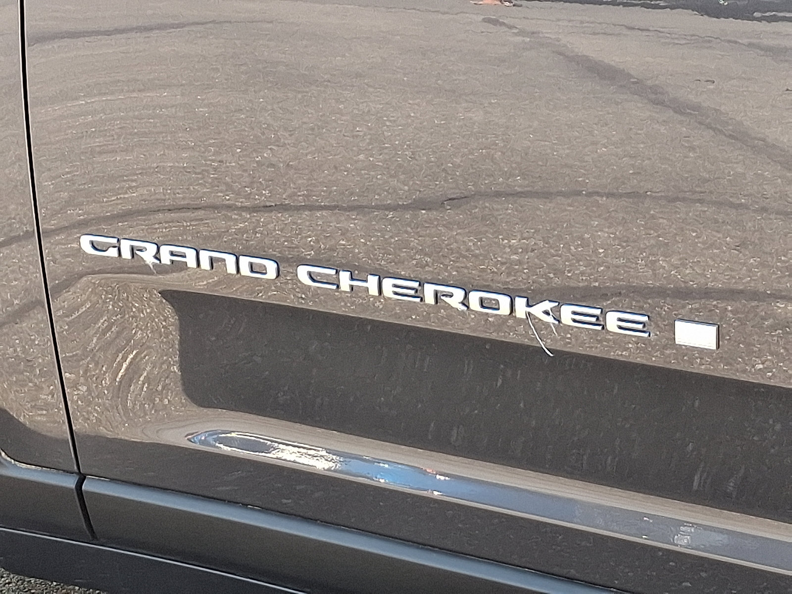 Used 2024 Jeep Grand Cherokee Limited 4xe AWD/4WD image 30