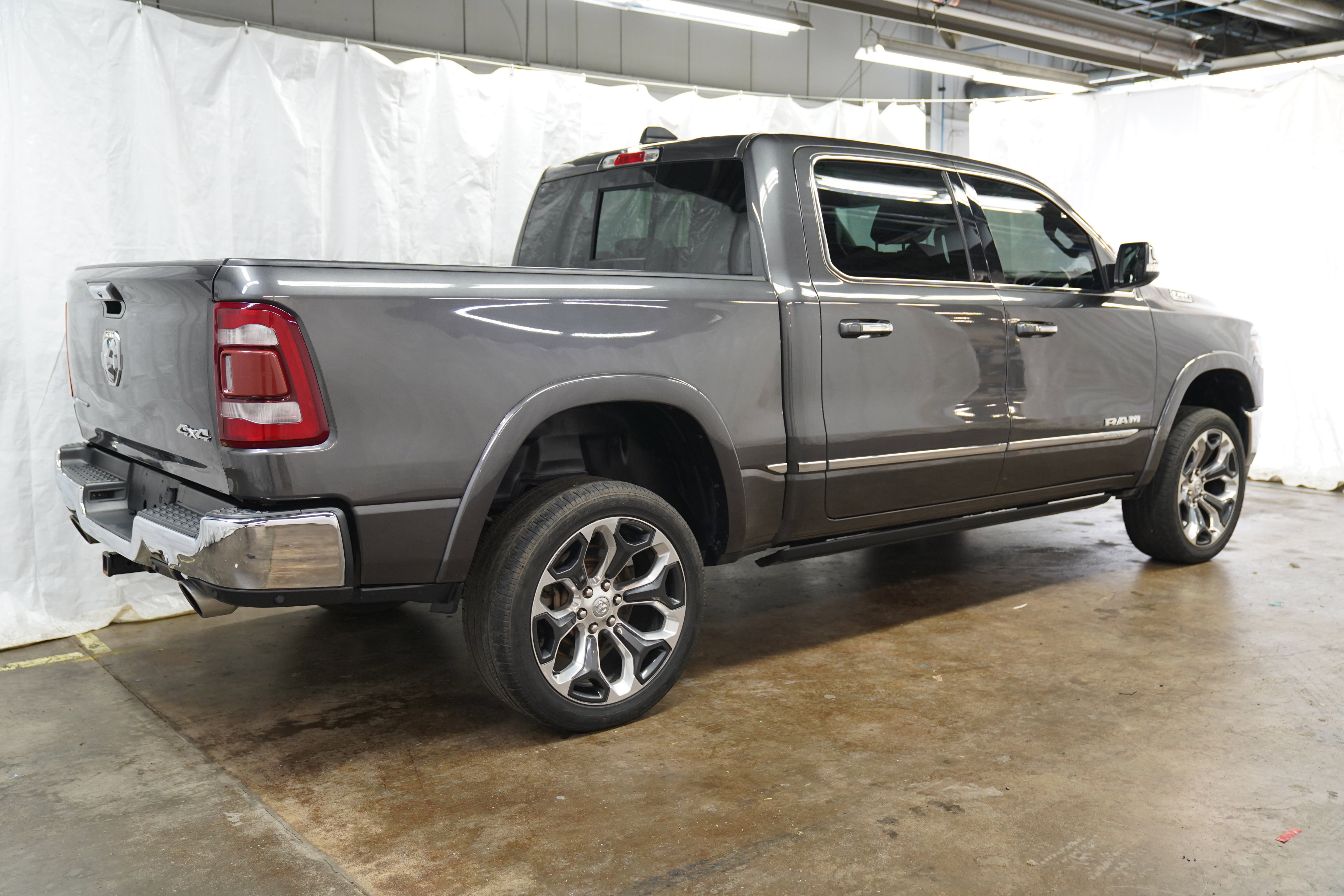 Used 2019 RAM 1500 Limited AWD/4WD video 3