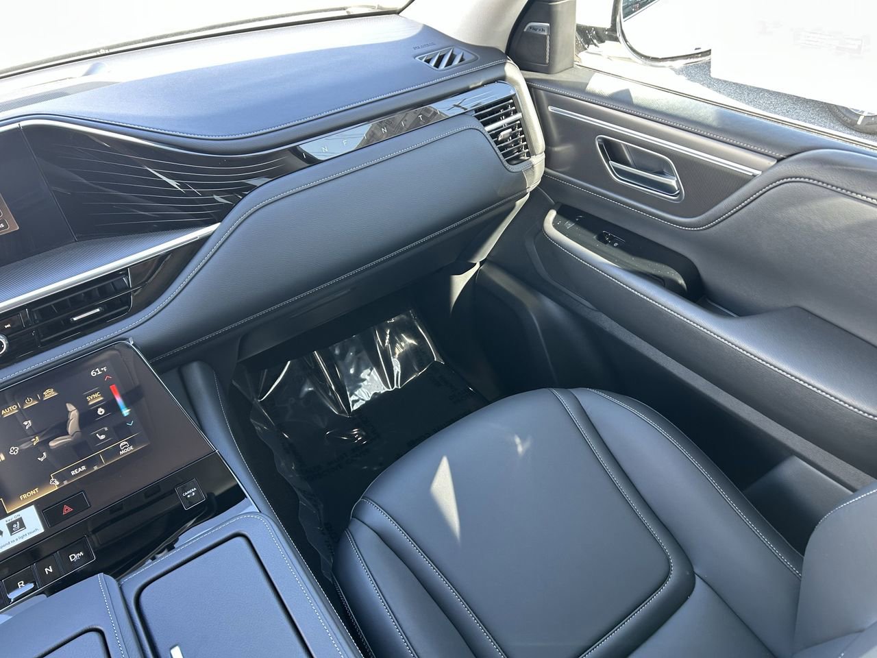 New 2026 INFINITI QX80 Pure image 19