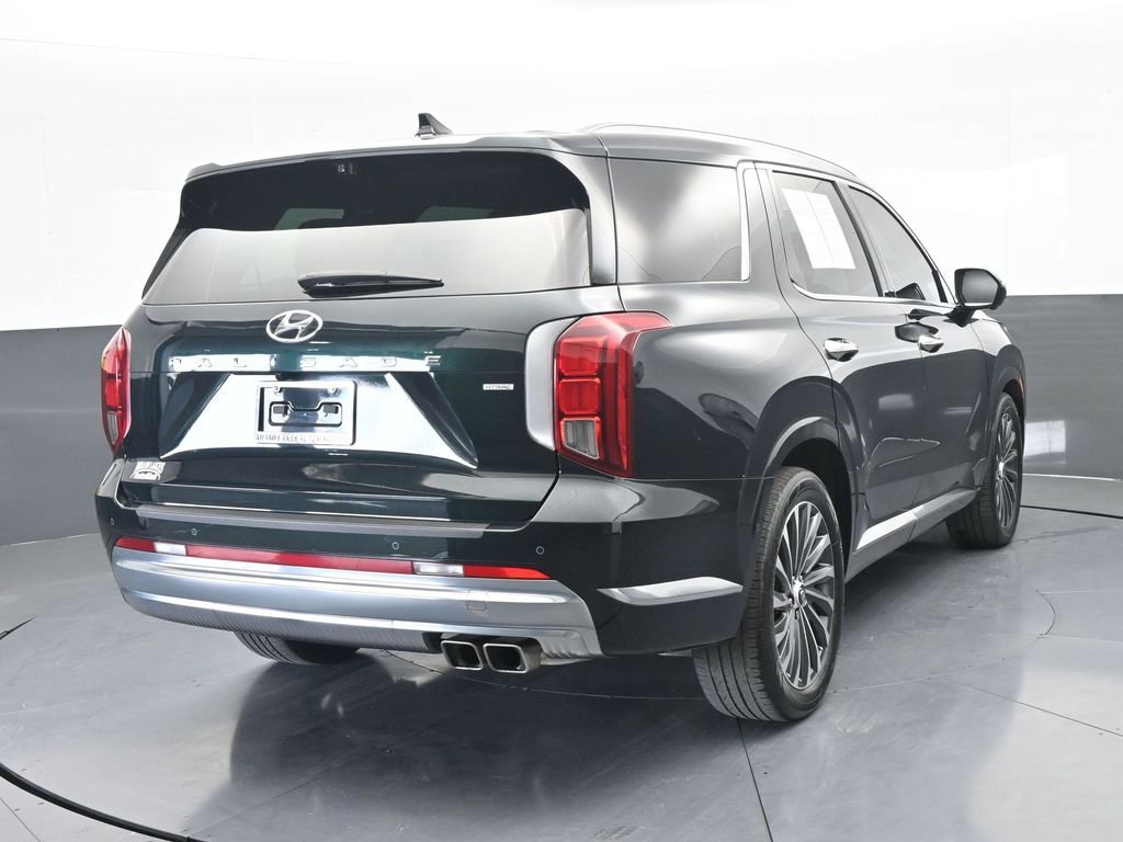 Used 2024 Hyundai Palisade Calligraphy image 5