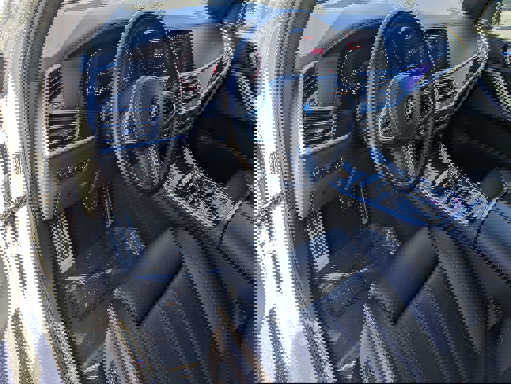 Used 2020 BMW X7 M50i w/ Executive Package image 9