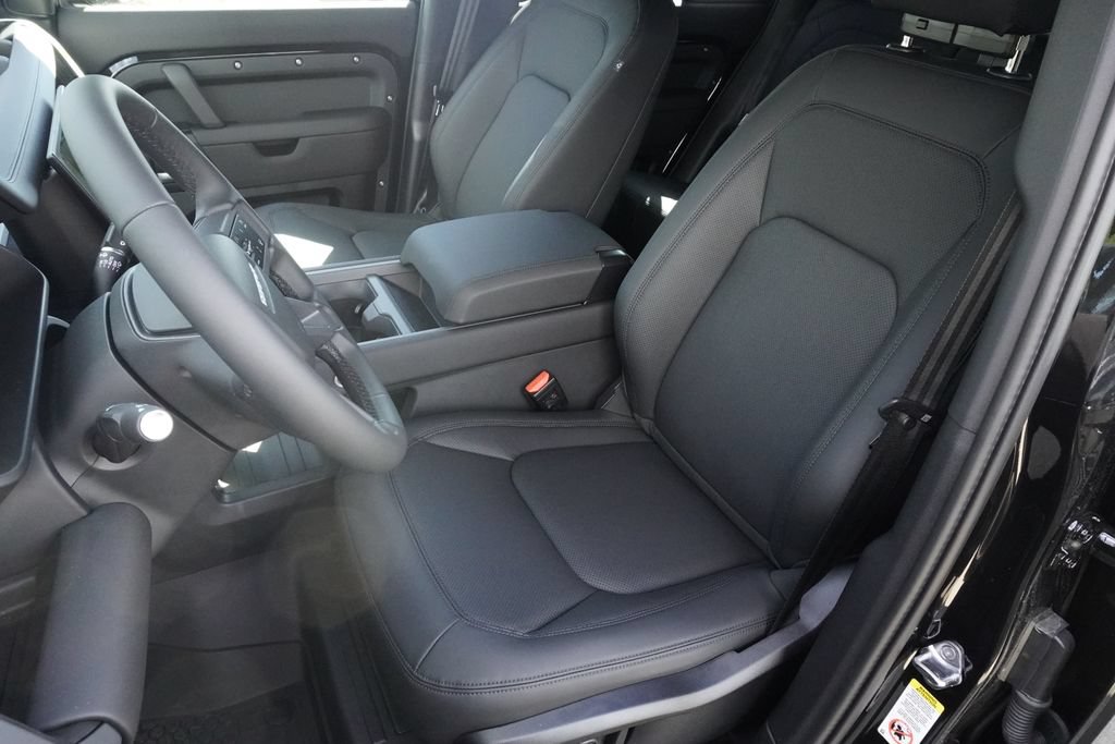 New 2026 Land Rover Defender 110 S AWD/4WD image 20