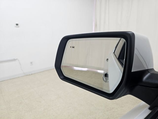 Used 2021 Chevrolet Traverse Premier w/ LPO, Floor Liner Package AWD/4WD image 13