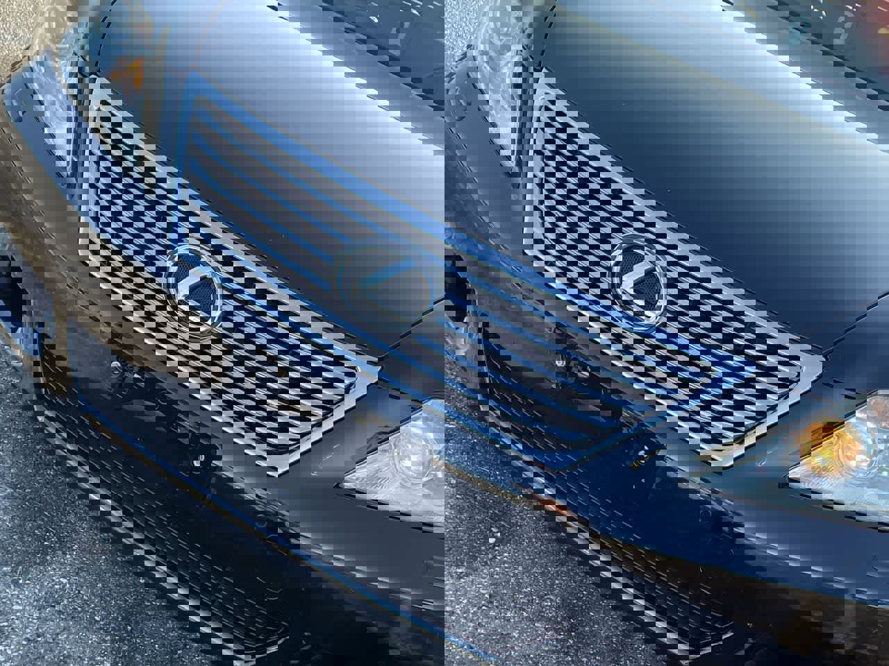 Used 2012 Lexus LS 460 image 36