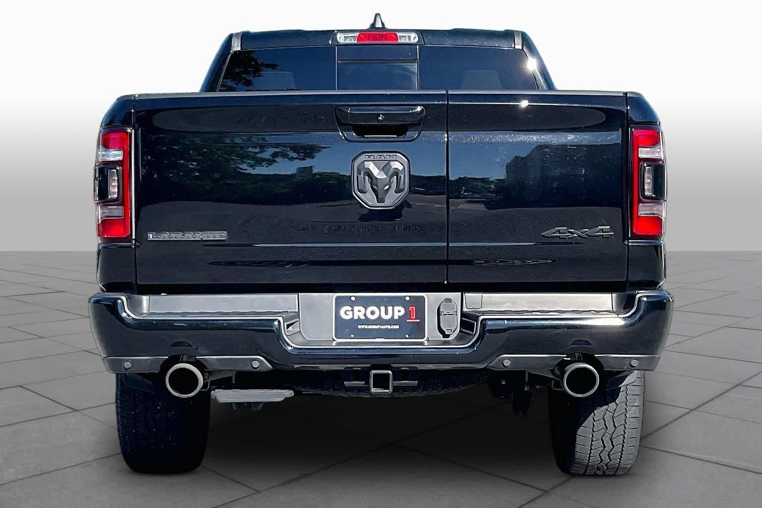 Used 2022 RAM 1500 Laramie AWD/4WD image 4