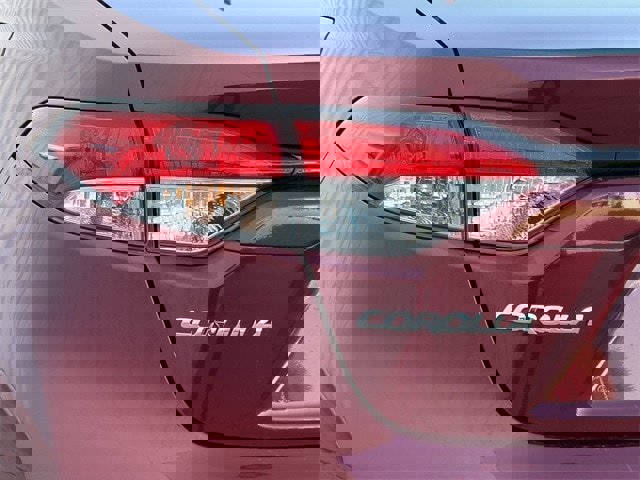 Used 2024 Toyota Corolla LE image 6