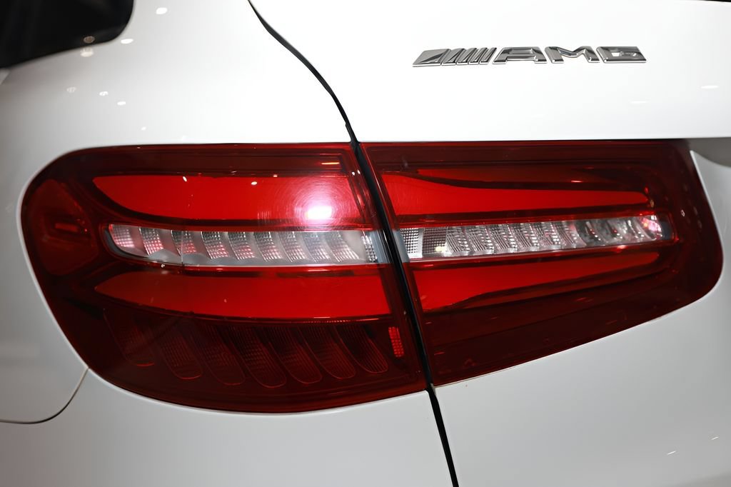 Used 2019 Mercedes-Benz GLC 63 AMG 4MATIC image 30
