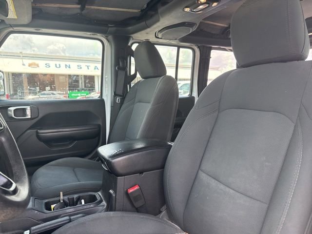 Used 2018 Jeep Wrangler Unlimited Sport AWD/4WD image 9