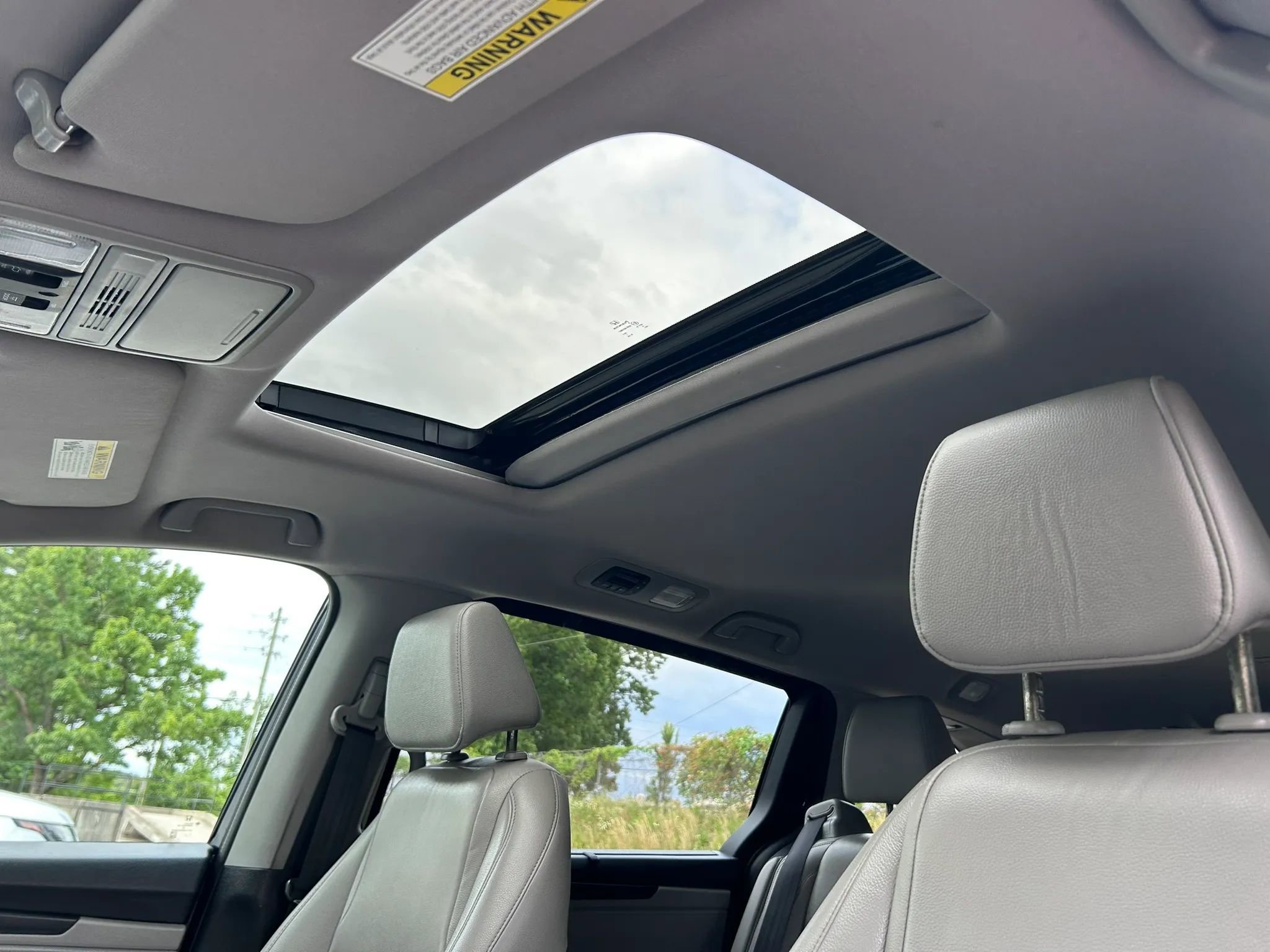 Used 2018 Honda Odyssey EX-L image 26