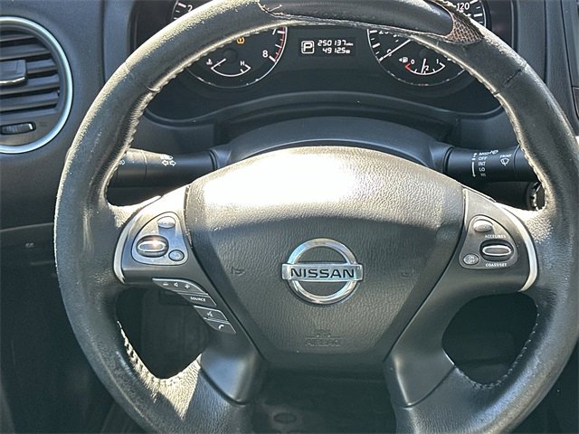 Used 2014 Nissan Pathfinder Platinum w/ Platinum Premium Package image 11