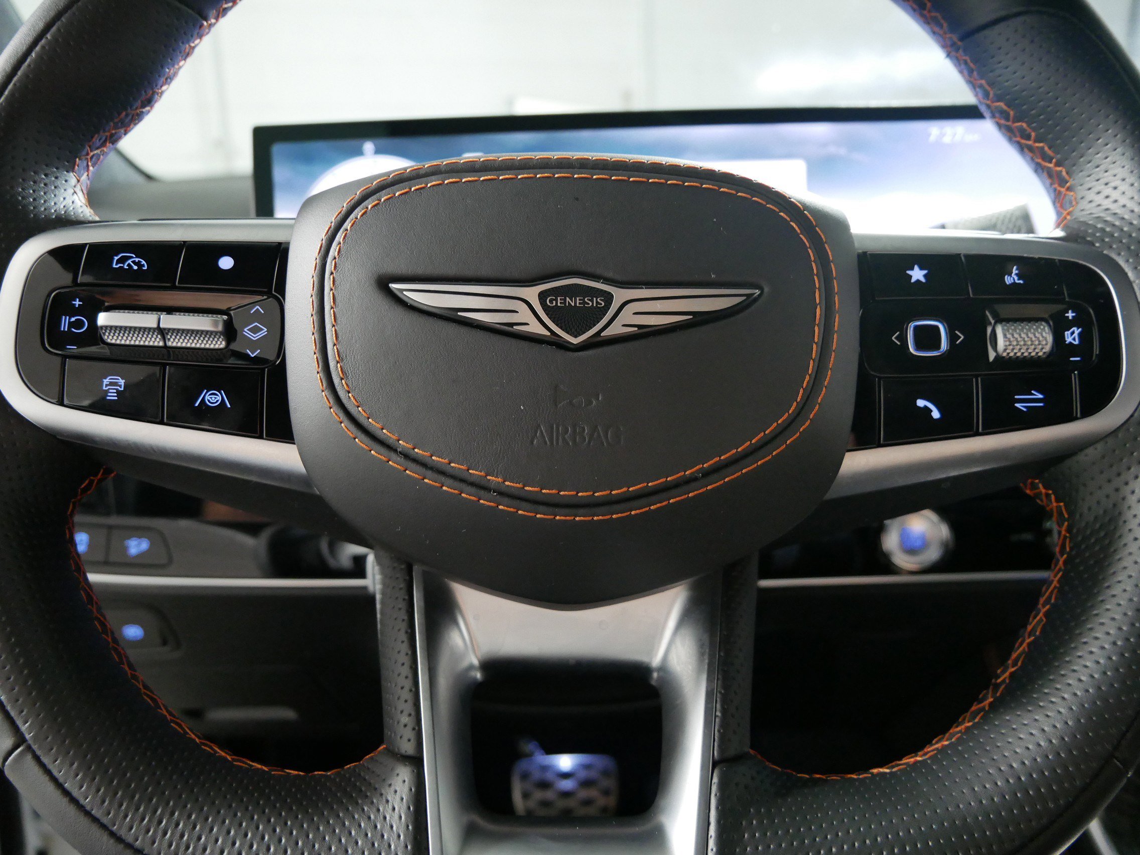 Used 2026 Genesis GV70 3.5T Sport Prestige image 25