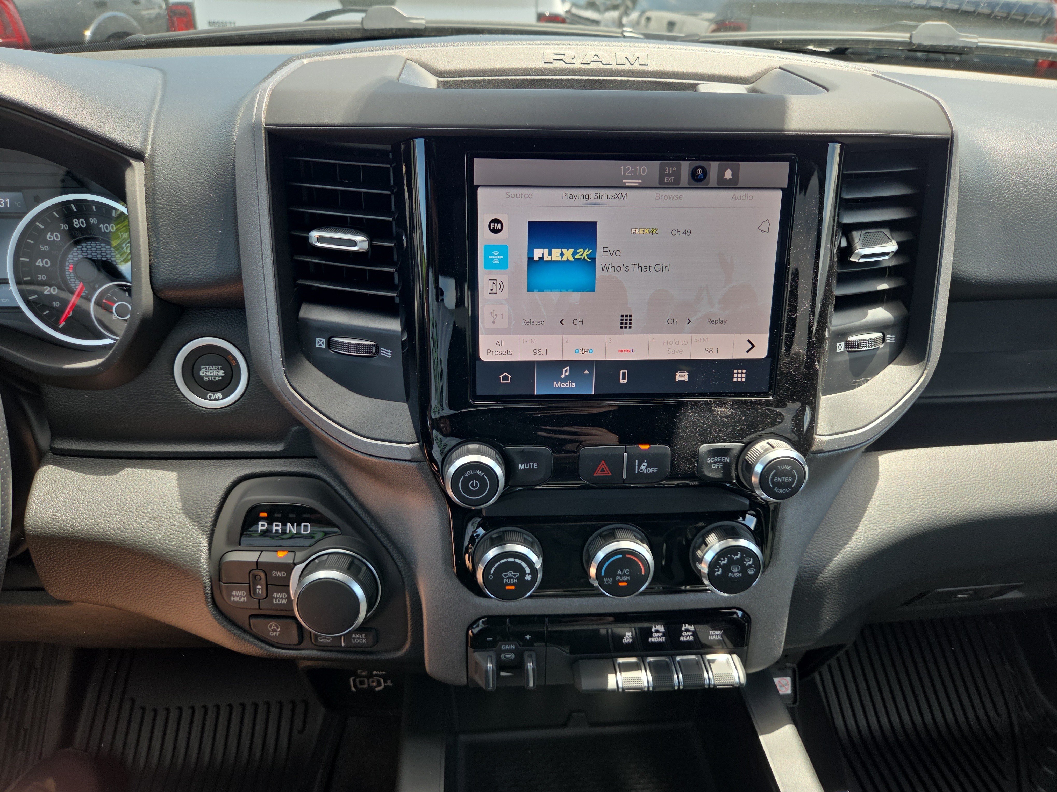 New 2026 RAM 1500 Warlock AWD/4WD image 10
