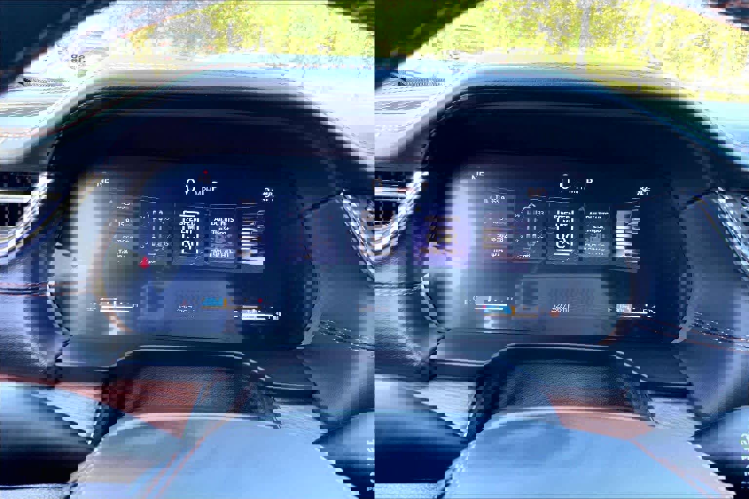 Used 2024 Jeep Grand Cherokee L Summit w/ High Altitude Package image 25