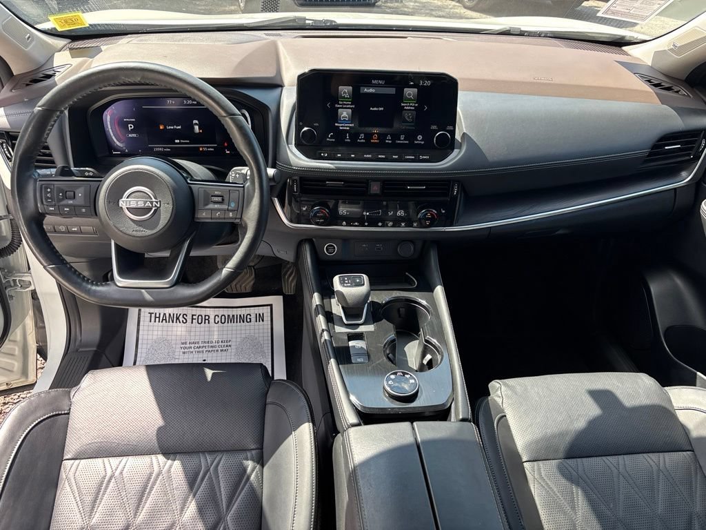 Certified 2023 Nissan Rogue Platinum AWD/4WD image 16