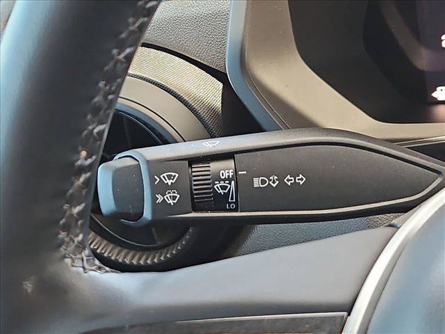 Used 2025 Chevrolet Colorado Trail Boss AWD/4WD image 25