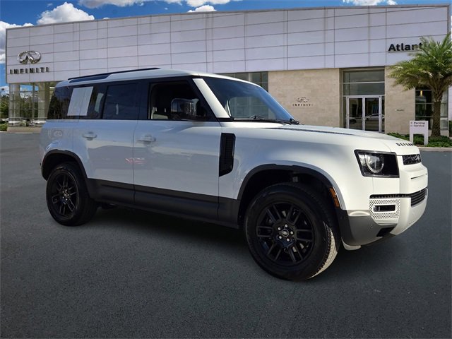 Used 2025 Land Rover Defender 110 S image 2