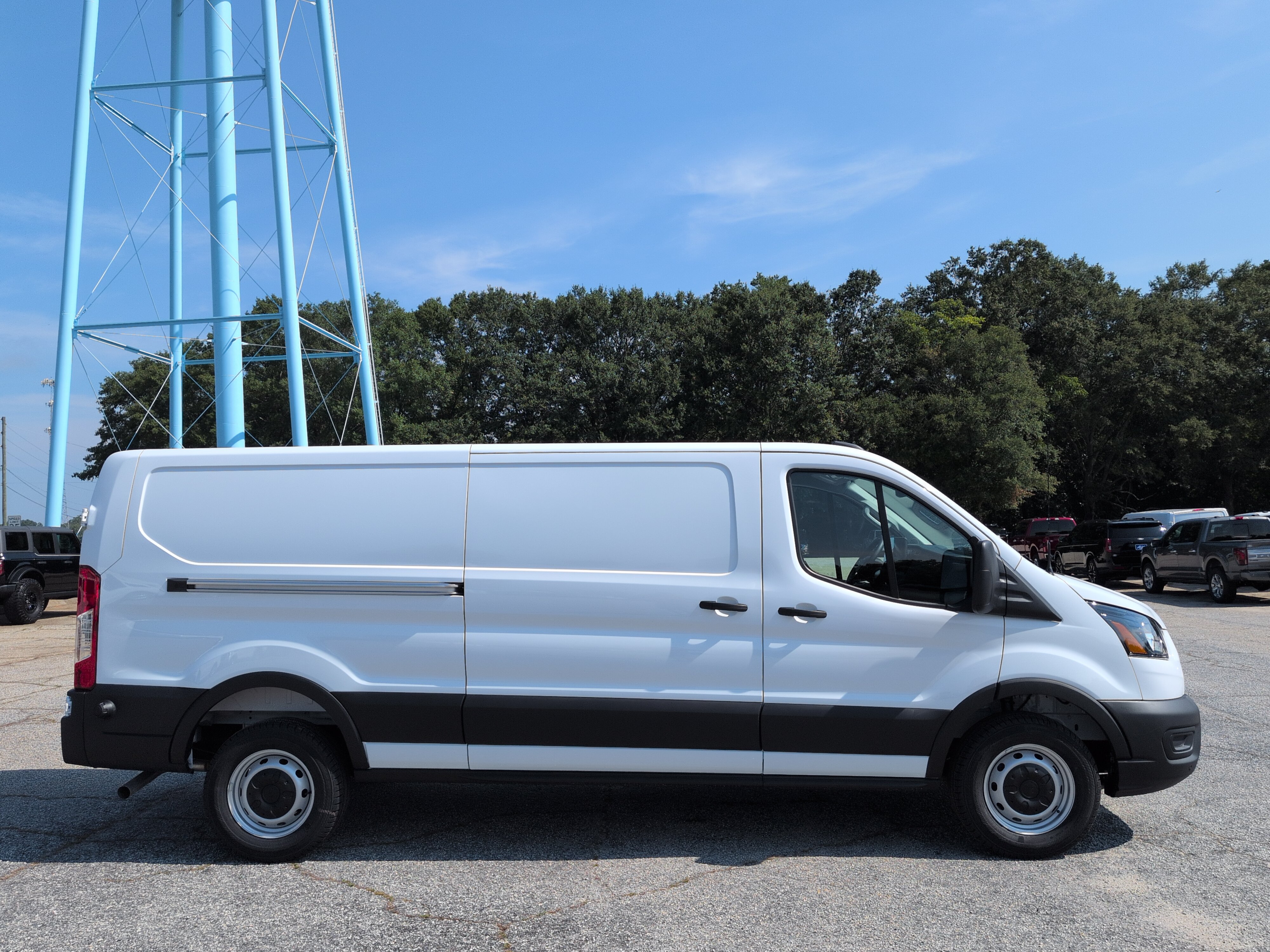 New 2026 Ford Transit 250 Low Roof w/ Load Area Protection Package RWD image 2