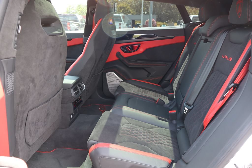 Used 2024 Lamborghini Urus S AWD/4WD image 23