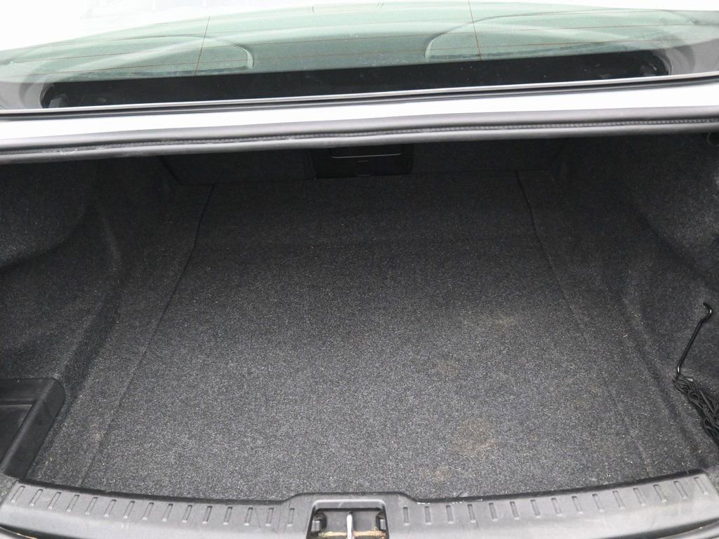 Used 2022 Volvo S60 T8 Inscription image 29