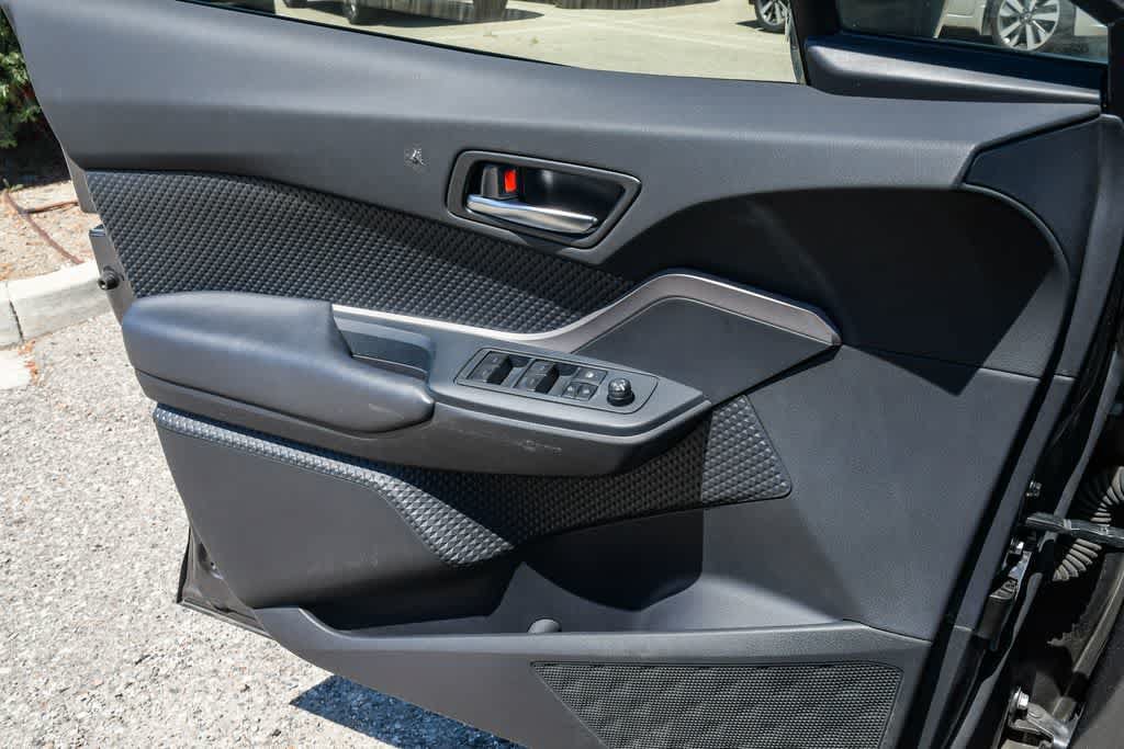 Used 2021 Toyota C-HR LE FWD image 24