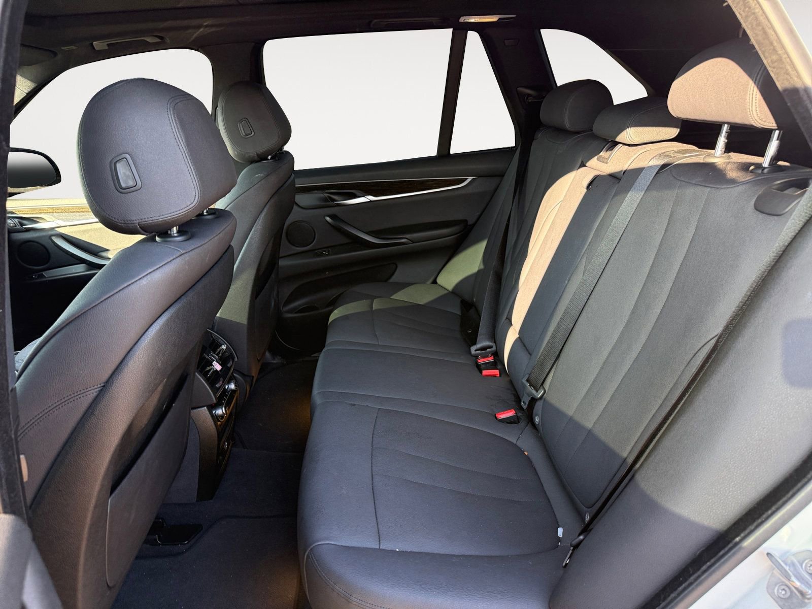 Used 2018 BMW X5 sDrive35i w/ Premium Package image 13