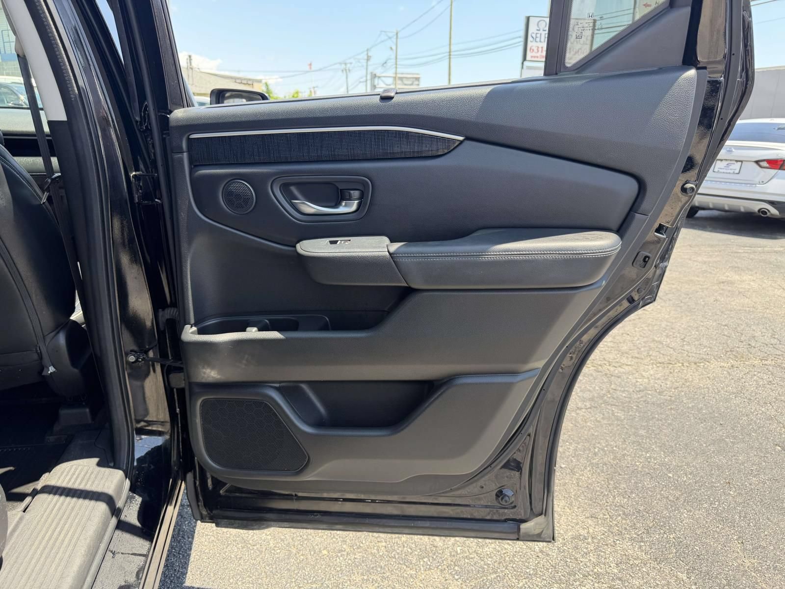 Used 2023 Honda Pilot Elite image 16