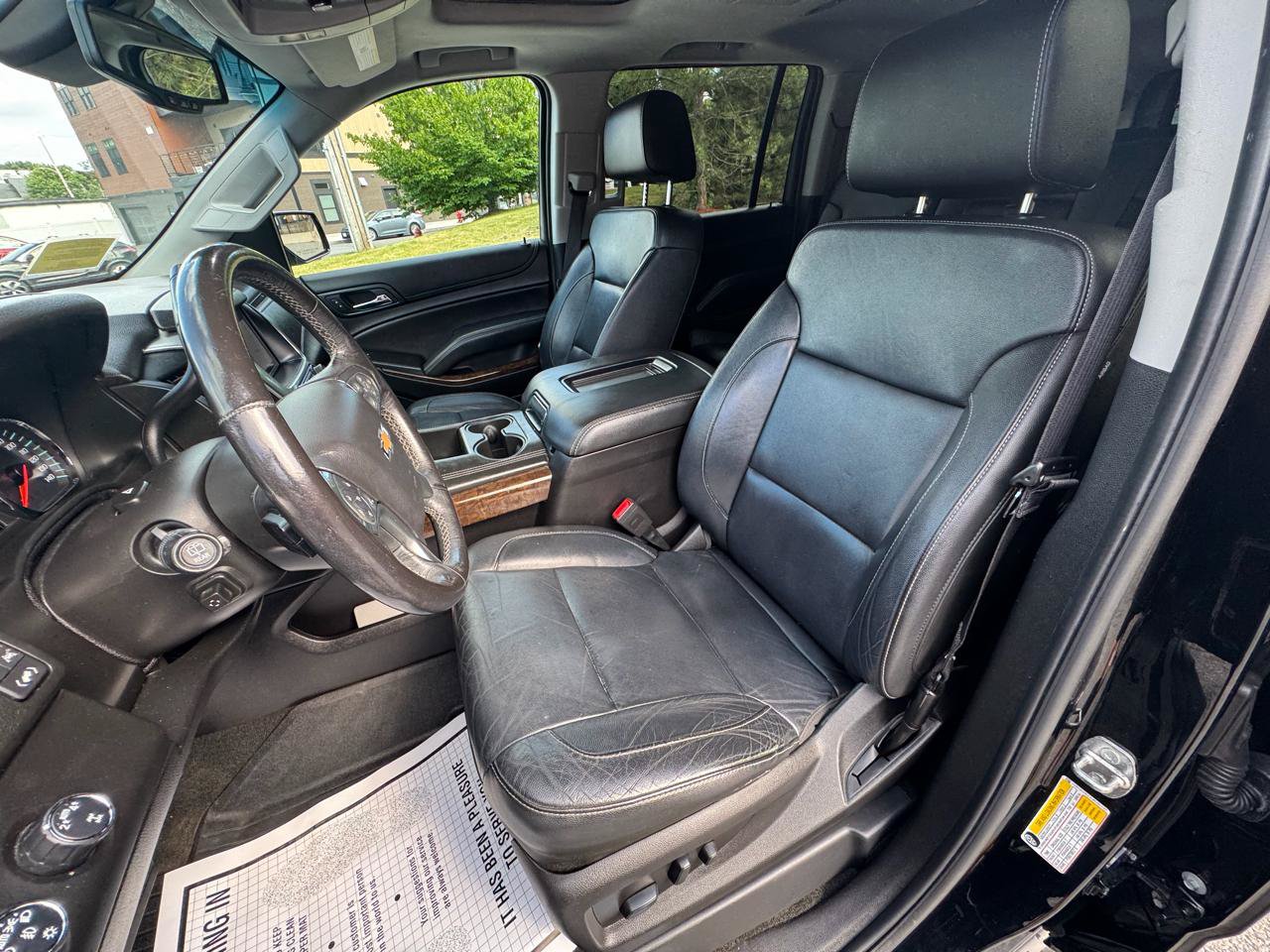 Used 2018 Chevrolet Suburban LT AWD/4WD image 7
