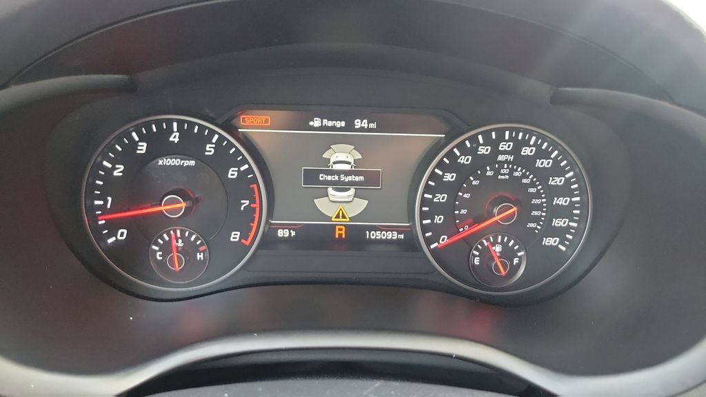 Used 2020 Kia Stinger GT2 RWD image 22