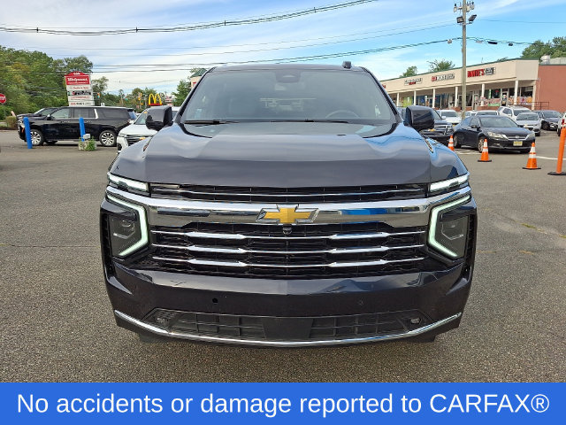 Used 2026 Chevrolet Suburban LT w/ Comfort Package AWD/4WD image 2