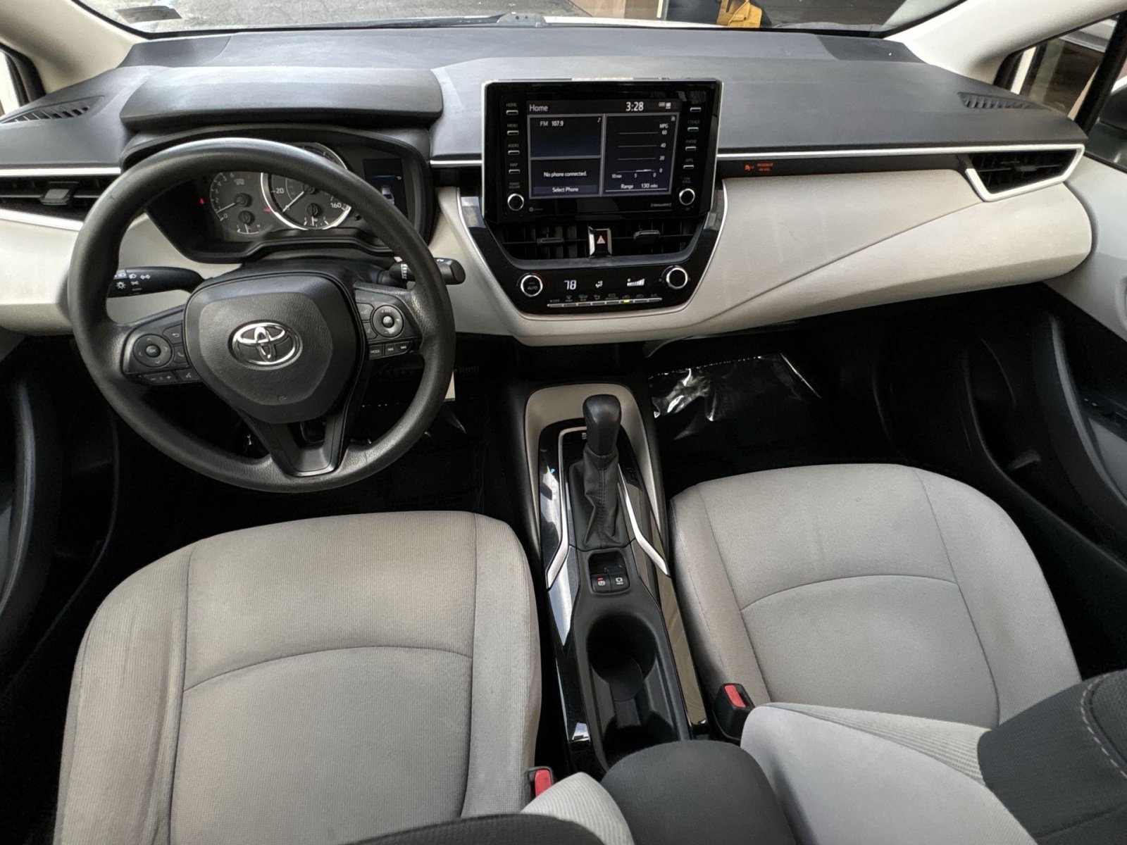 Used 2021 Toyota Corolla LE FWD image 22