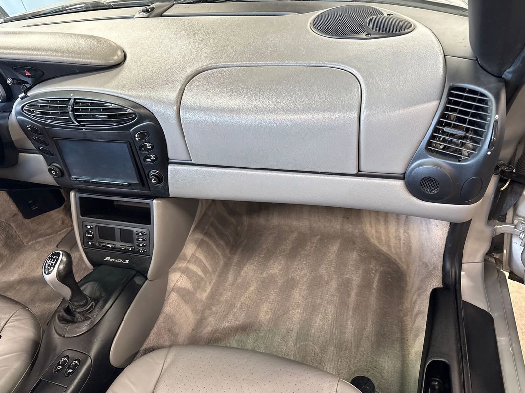 Used 2000 Porsche Boxster S image 58