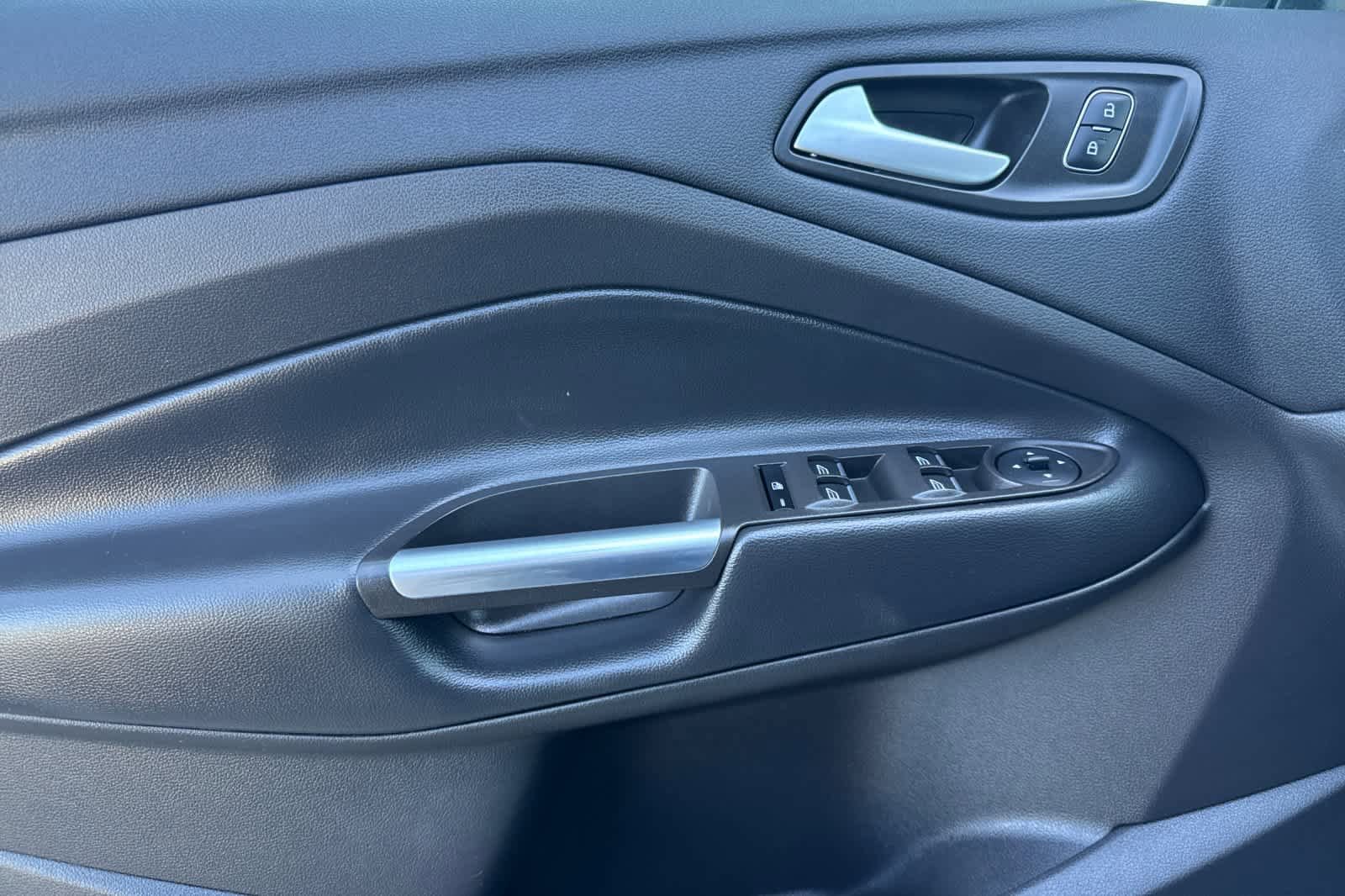 Certified 2019 Ford Escape SEL AWD/4WD image 12