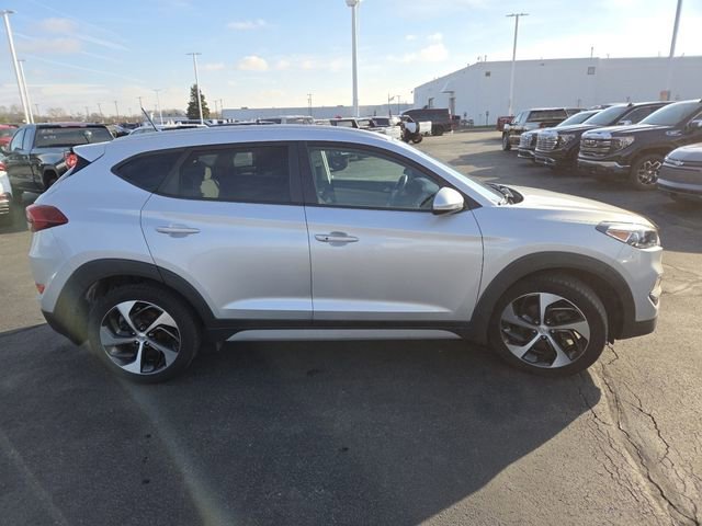 Used 2017 Hyundai Tucson Sport image 17