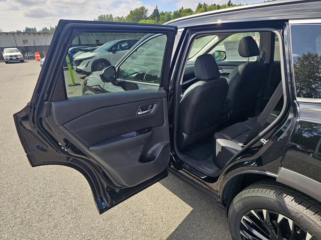 New 2026 Nissan Rogue Dark Armor AWD/4WD image 20