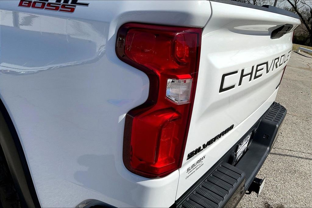 Used 2022 Chevrolet Silverado 1500 Custom Trail Boss w/ LPO, Dark Essentials Package image 32