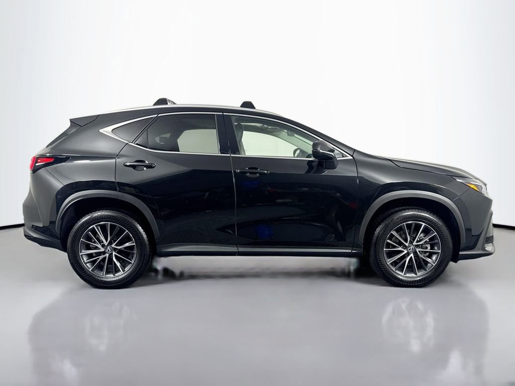 Used 2025 Lexus NX 350 AWD w/ Accessory Package (2T) image 4