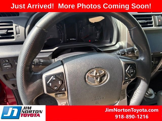 Used 2023 Toyota 4Runner SR5 Premium w/ Moonroof Package AWD/4WD image 11