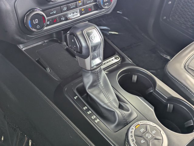 Used 2025 Ford Bronco Outer Banks AWD/4WD image 15