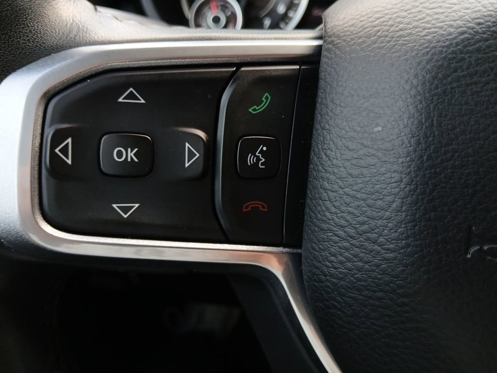 Used 2020 RAM 1500 Laramie image 11