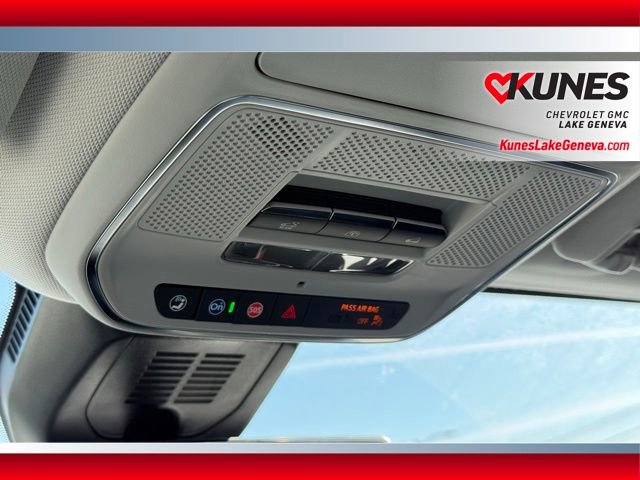 New 2026 GMC Terrain Denali w/ LPO, Floor Liner Package image 42