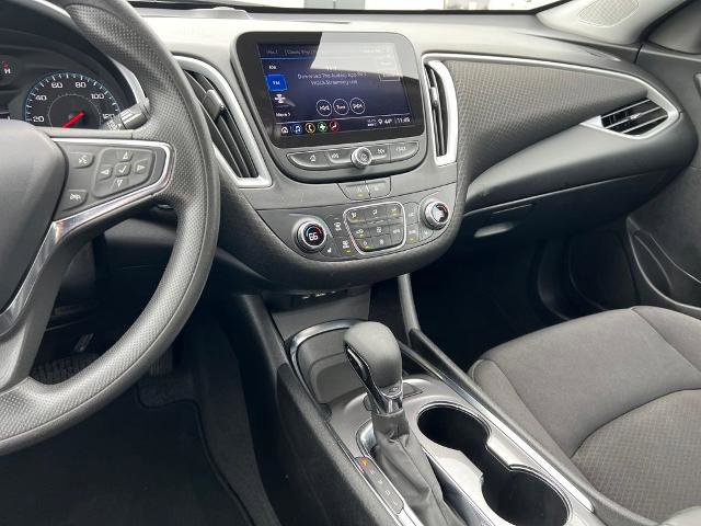 Used 2023 Chevrolet Malibu LT image 24