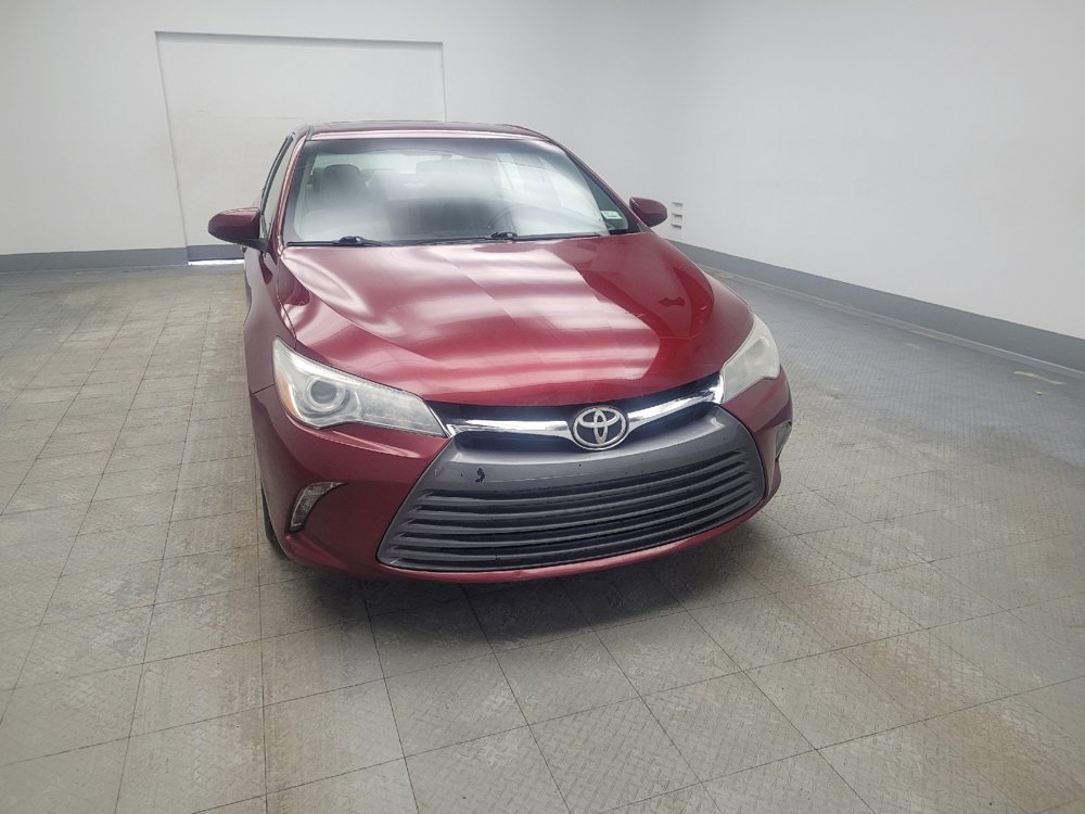 Used 2015 Toyota Camry XLE w/ Moonroof Package image 14