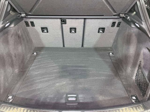 Certified 2023 Porsche Macan Turbo image 20