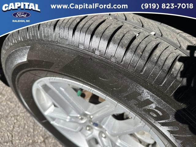 Certified 2025 Ford Explorer Active w/ Active Comfort Package image 13