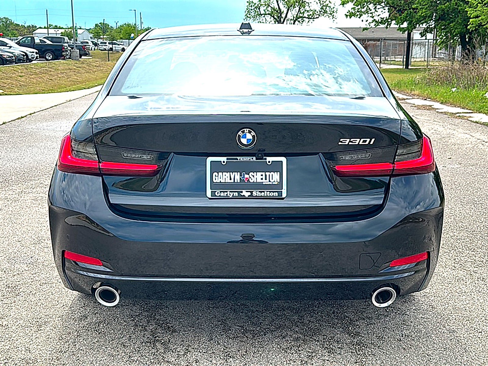 New 2026 BMW 330i Sedan w/ Premium Package RWD image 7